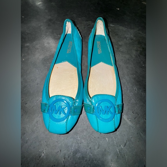 MICHAEL KORS FLATS - Picture 1 of 8